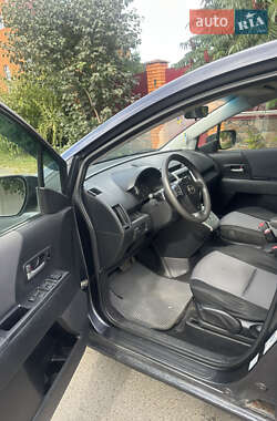 Минивэн Mazda 5 2005 в 