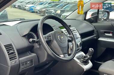 Минивэн Mazda 5 2006 в 