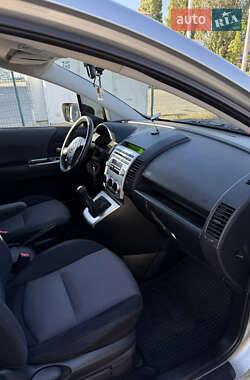 Минивэн Mazda 5 2007 в 
