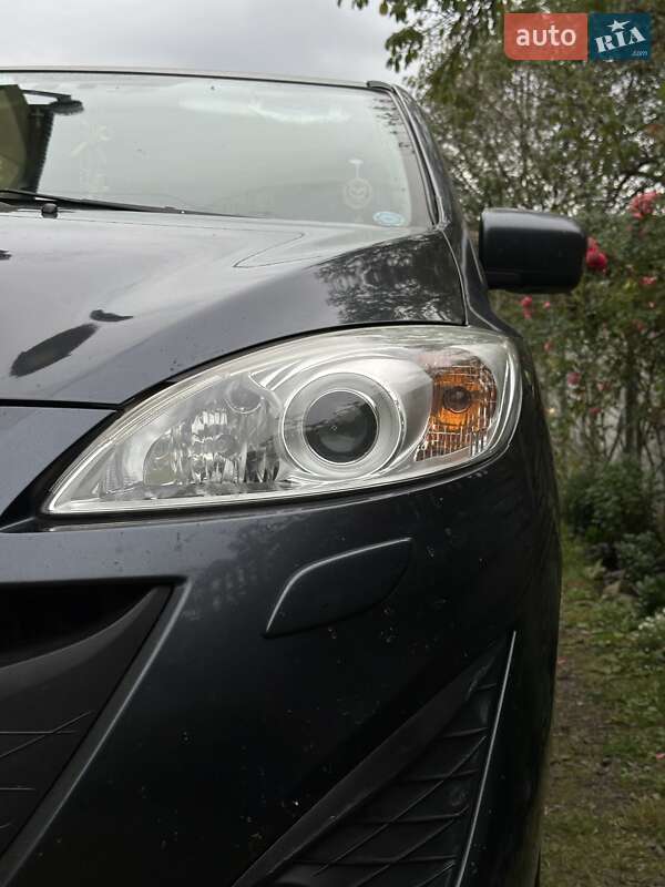 Минивэн Mazda 5 2011 в Киеве фото 9 Минивэн Mazda 5 2011 в Киеве