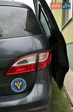 Минивэн Mazda 5 2011 в Киеве