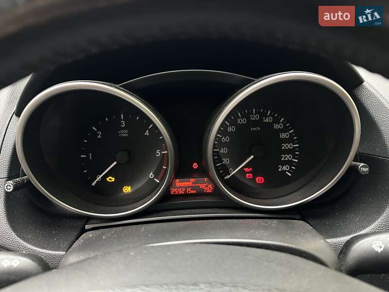 Минивэн Mazda 5 2011 в Киеве