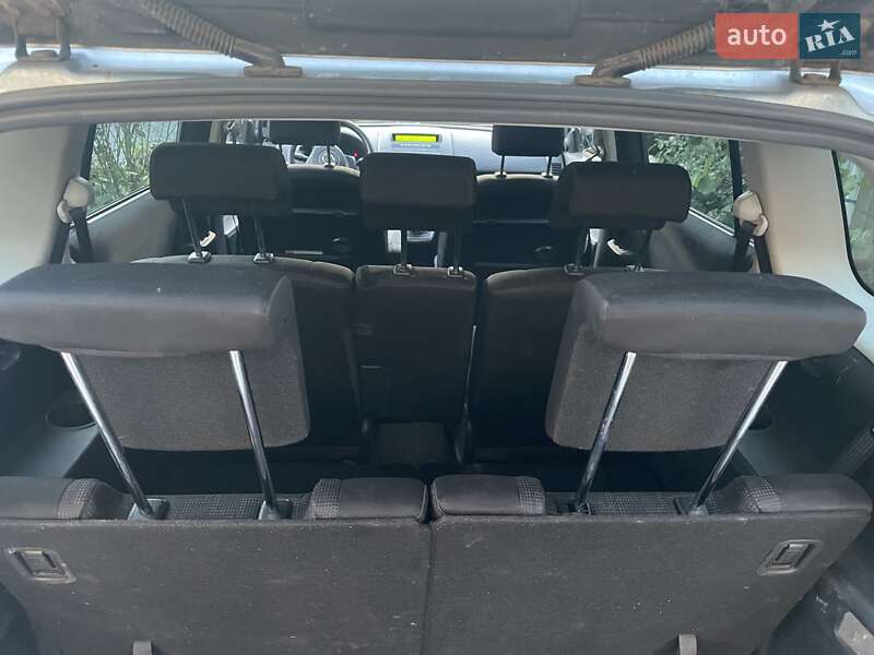 Мінівен Mazda 5 2008 в Обухові