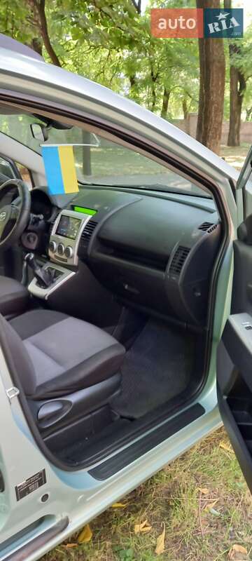 Мінівен Mazda 5 2006 в П'ятихатках фото 8 Мінівен Mazda 5 2006 в П'ятихатках