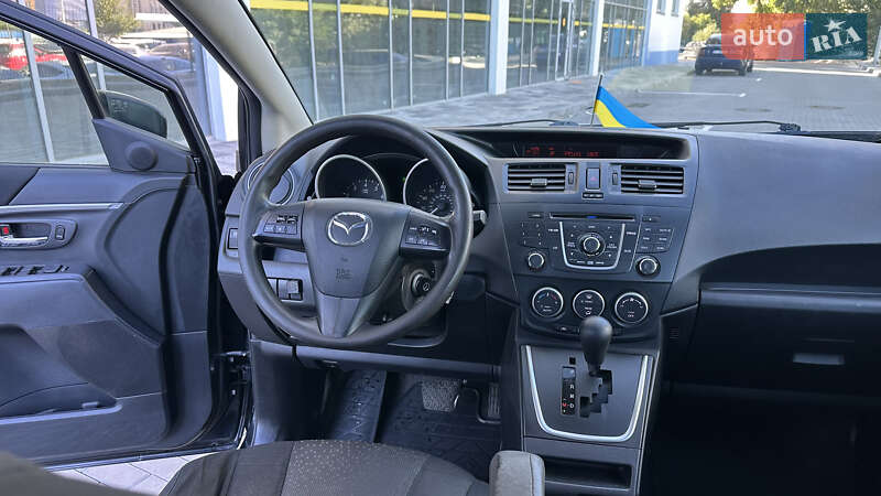 Минивэн Mazda 5 2012 в Киеве