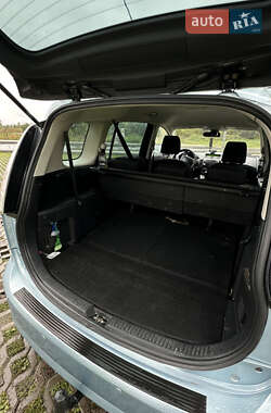 Минивэн Mazda 5 2008 в 