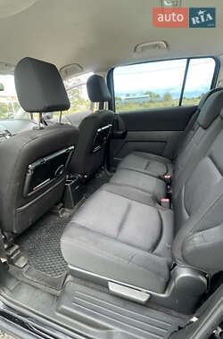 Минивэн Mazda 5 2009 в 