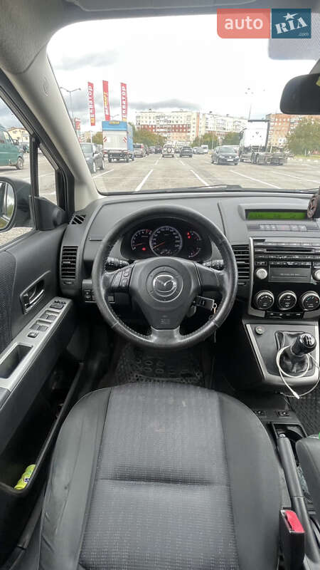 Минивэн Mazda 5 2009 в Черновцах