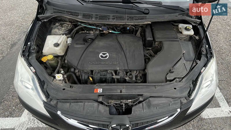 Минивэн Mazda 5 2009 в Черновцах