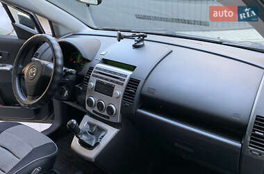 Мінівен Mazda 5 2006 в 
