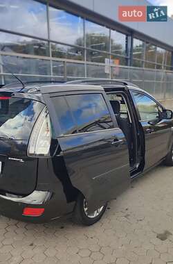 Мінівен Mazda 5 2009 в Луцьку