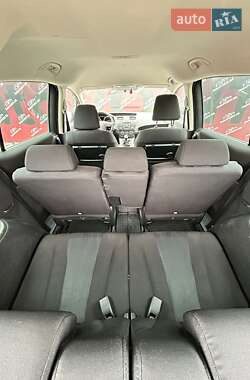 Минивэн Mazda 5 2011 в 
