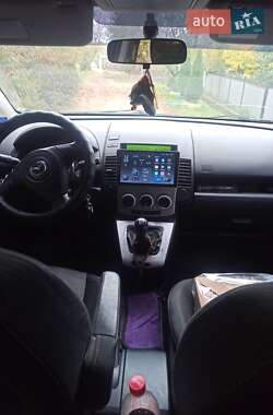 Минивэн Mazda 5 2006 в Глыбокой
