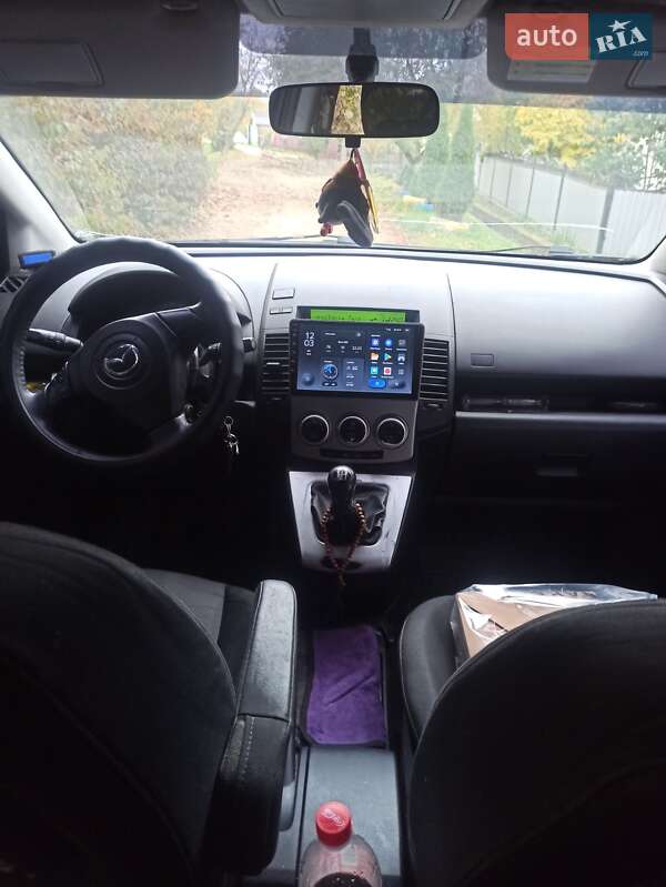 Мінівен Mazda 5 2006 в Глибокій