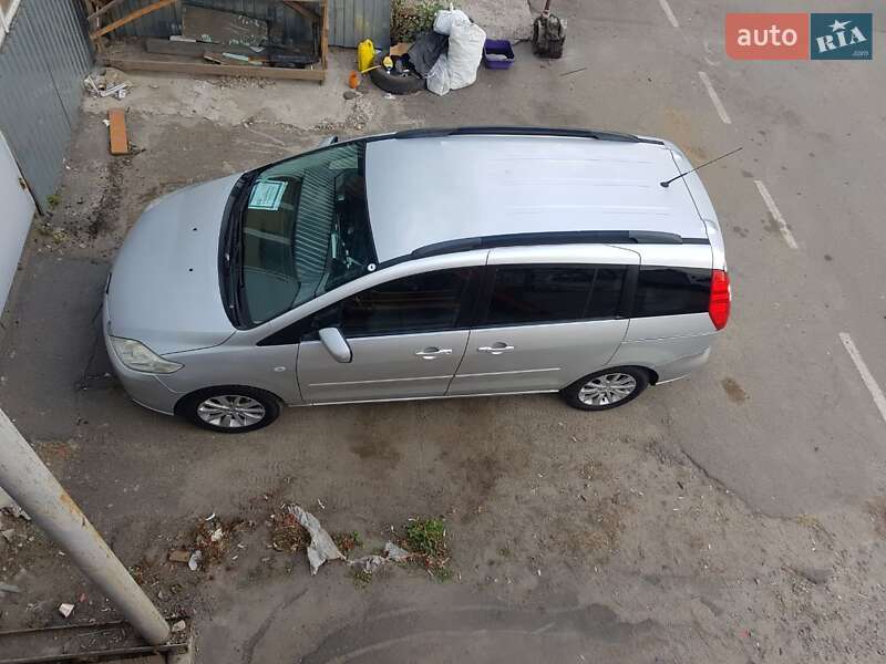 Минивэн Mazda 5 2006 в Киеве