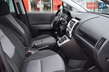 Мінівен Mazda 5 2008 в  фото 6 Мінівен Mazda 5 2008 в