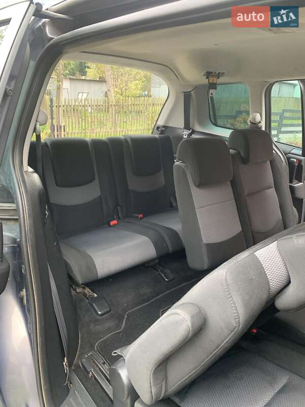 Минивэн Mazda 5 2006 в Львове фото 15 Минивэн Mazda 5 2006 в Львове
