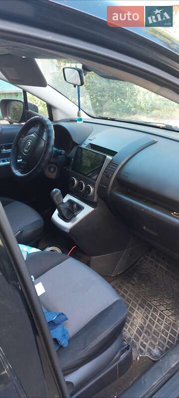 Минивэн Mazda 5 2007 в Киеве