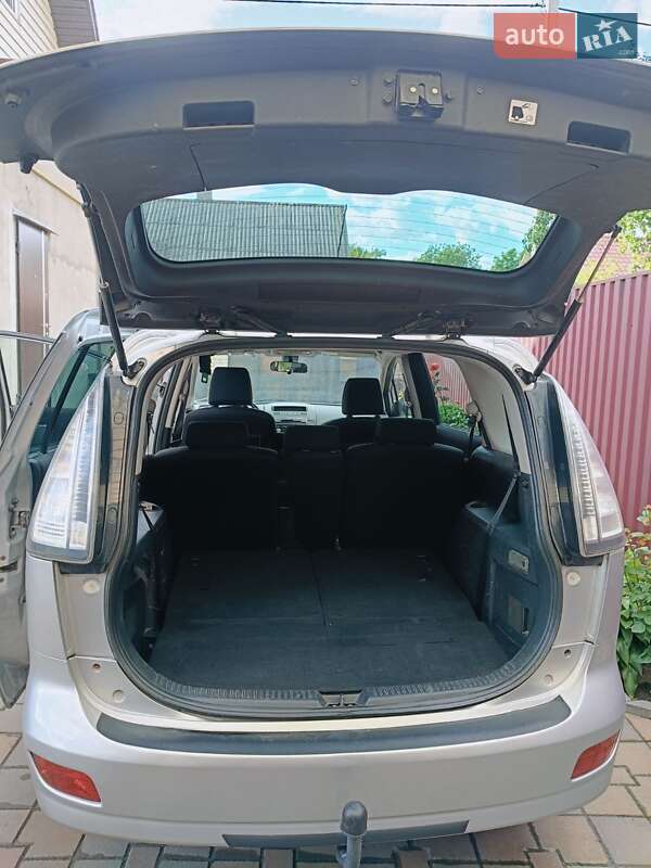 Мінівен Mazda 5 2010 в Житомирі фото 18 Мінівен Mazda 5 2010 в Житомирі
