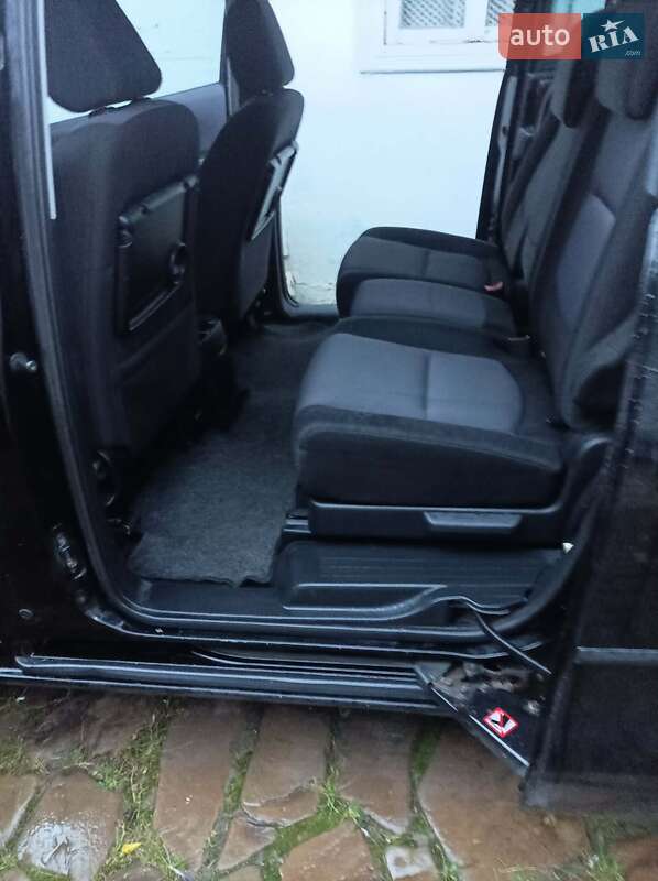 Минивэн Mazda 5 2008 в Старом Самборе