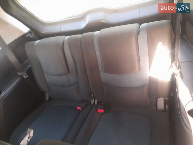 Минивэн Mazda 5 2007 в Харькове