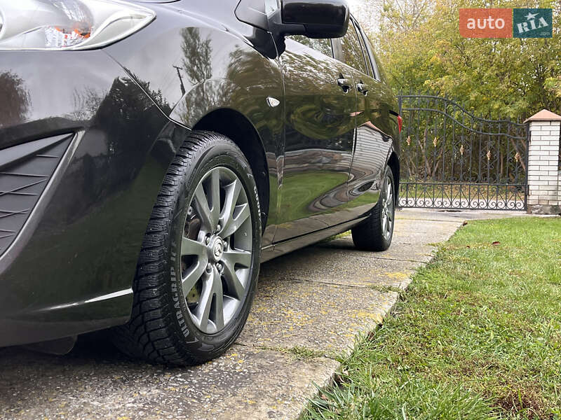 Минивэн Mazda 5 2010 в Киеве фото 40 Минивэн Mazda 5 2010 в Киеве