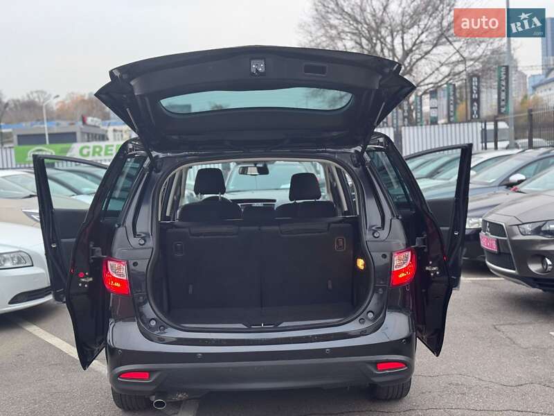 Минивэн Mazda 5 2013 в Киеве