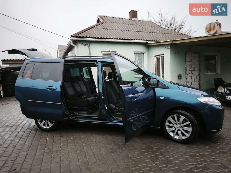 Минивэн Mazda 5 2005 в Кривом Роге