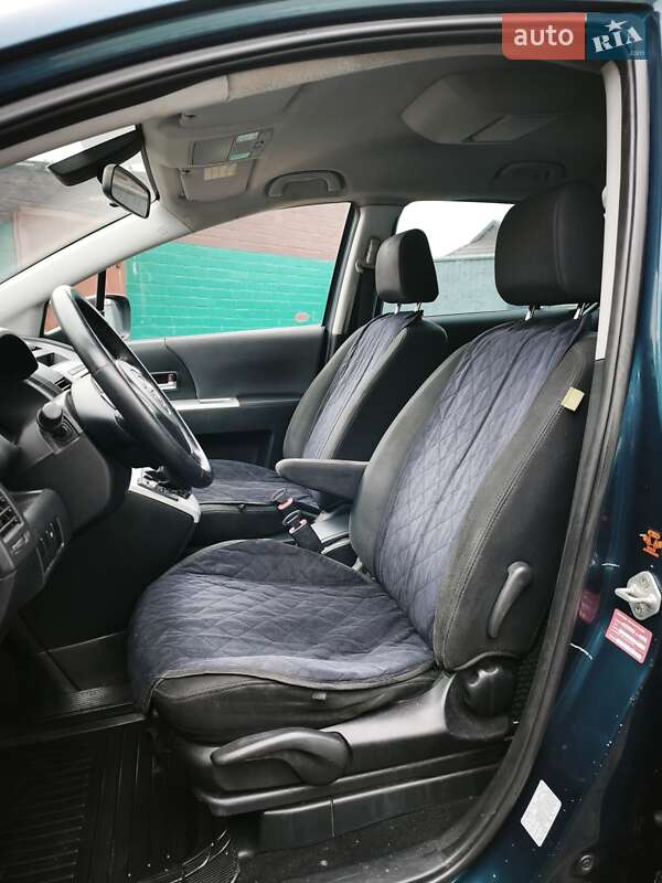 Минивэн Mazda 5 2005 в Кривом Роге