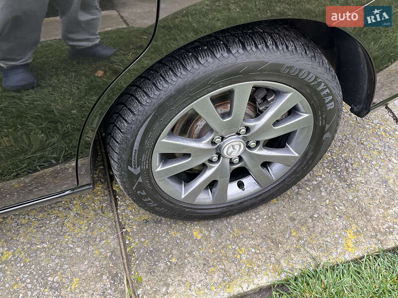 Мінівен Mazda 5 2010 в Києві