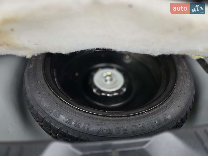 Минивэн Mazda 5 2011 в Луцке