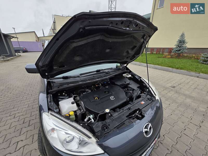 Минивэн Mazda 5 2011 в Луцке
