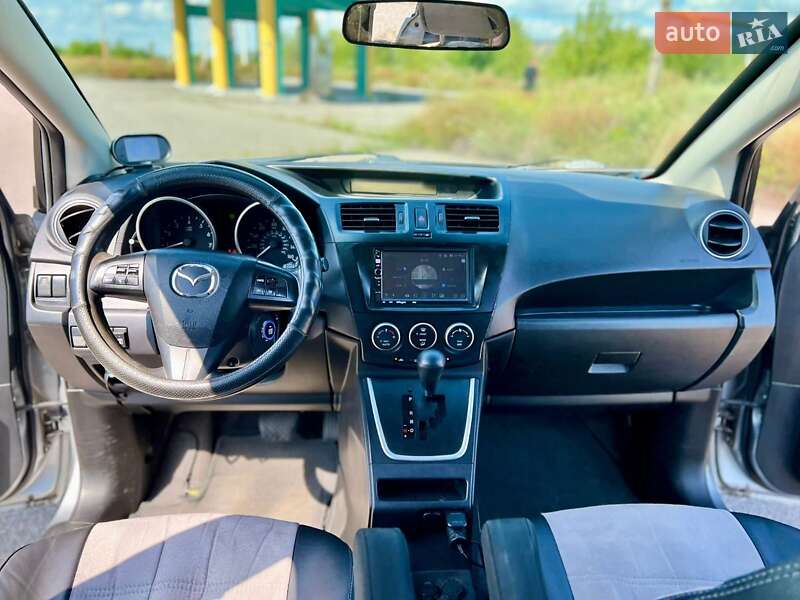 Мінівен Mazda 5 2014 в Горішніх Плавнях