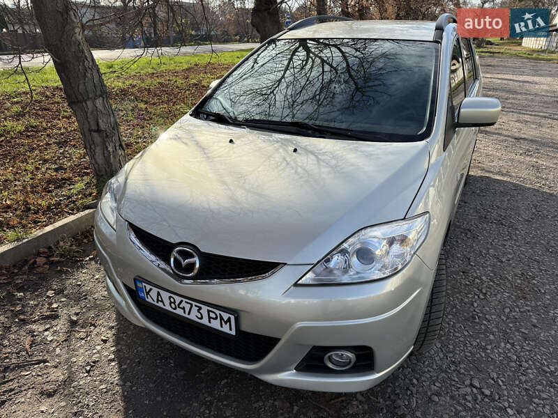 Мінівен Mazda 5 2009 в Києві