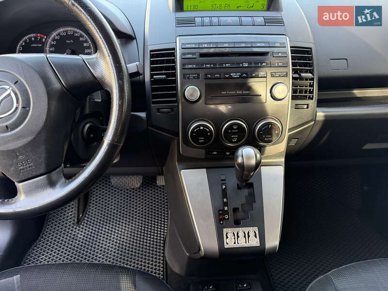 Мінівен Mazda 5 2009 в Києві