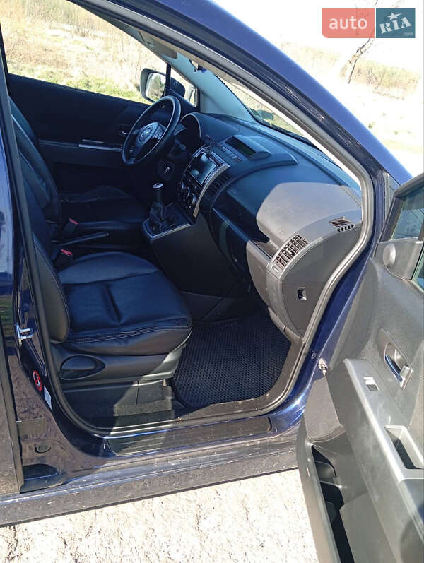 Минивэн Mazda 5 2009 в Судовой Вишне