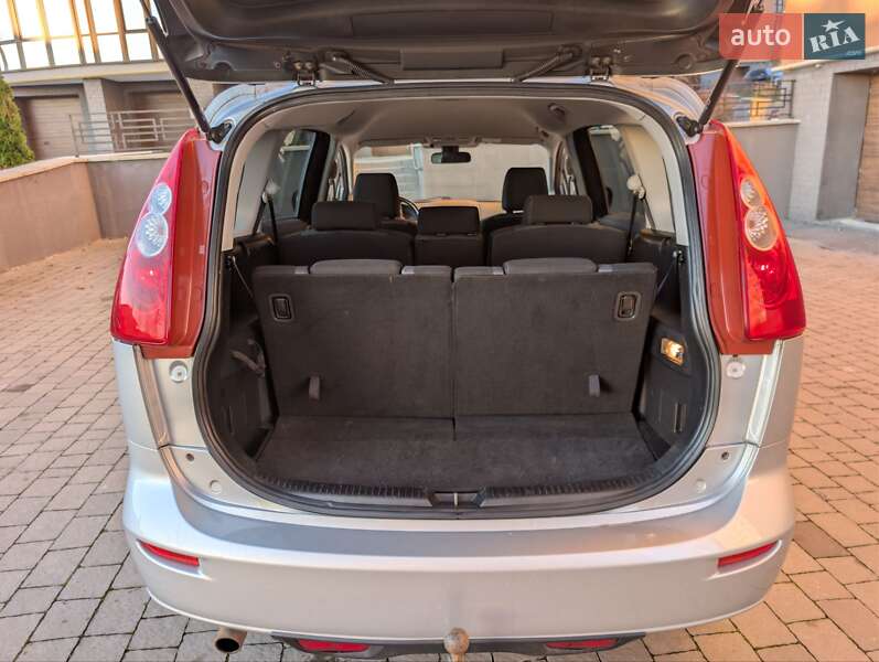 Мінівен Mazda 5 2006 в Івано-Франківську