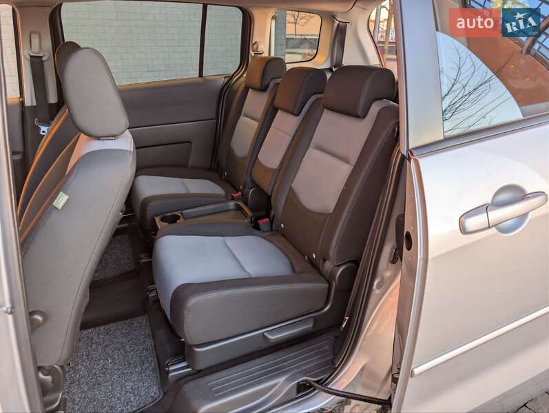 Мінівен Mazda 5 2006 в Івано-Франківську