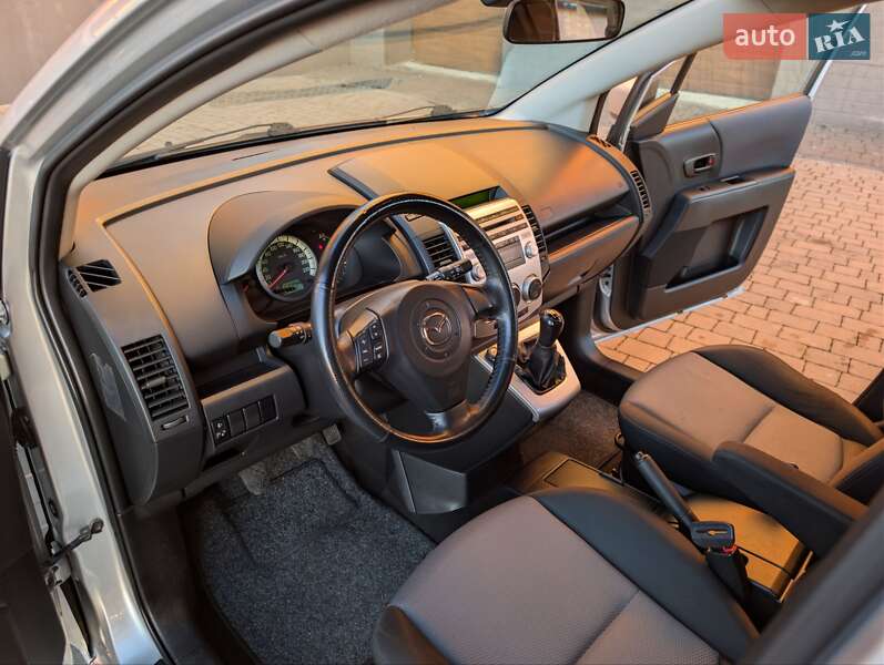 Мінівен Mazda 5 2006 в Івано-Франківську