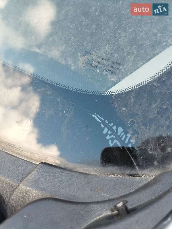 Мінівен Mazda 5 2006 в Рівному фото 15 Мінівен Mazda 5 2006 в Рівному