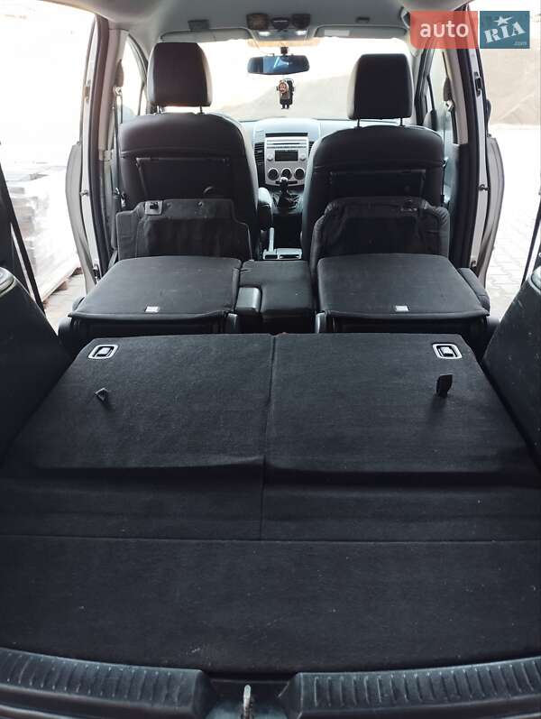 Мінівен Mazda 5 2006 в Рівному