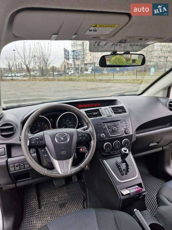 Минивэн Mazda 5 2015 в Киеве