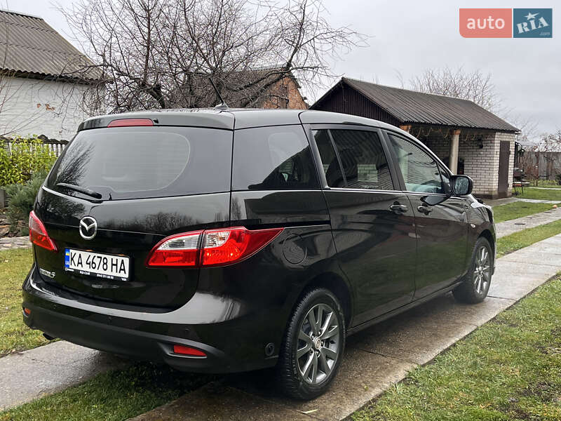 Минивэн Mazda 5 2010 в Киеве