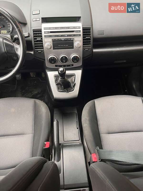 Минивэн Mazda 5 2006 в Луцке