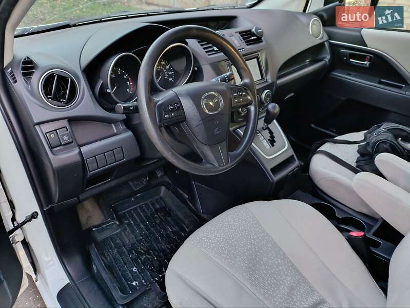 Мінівен Mazda 5 2010 в Києві