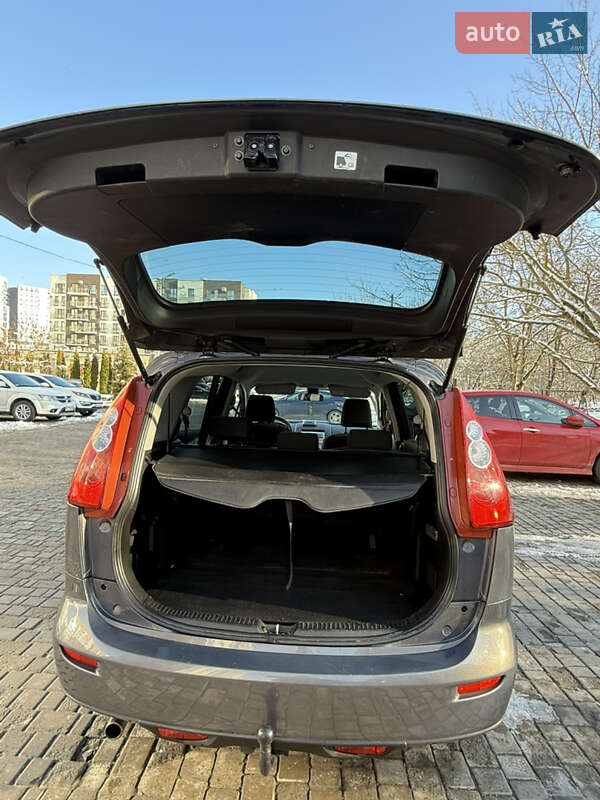 Минивэн Mazda 5 2007 в Львове фото 7 Минивэн Mazda 5 2007 в Львове