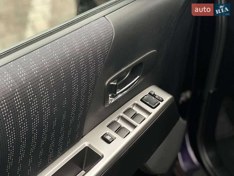 Мінівен Mazda 5 2010 в Дніпрі фото 12 Мінівен Mazda 5 2010 в Дніпрі