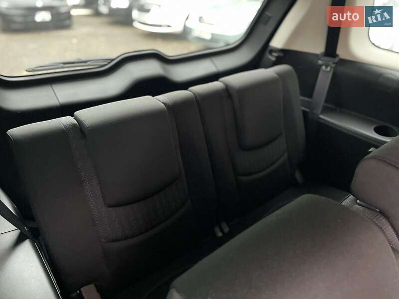 Мінівен Mazda 5 2010 в Дніпрі фото 22 Мінівен Mazda 5 2010 в Дніпрі