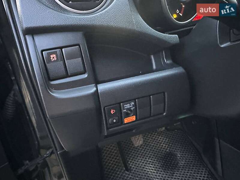 Минивэн Mazda 5 2011 в Львове