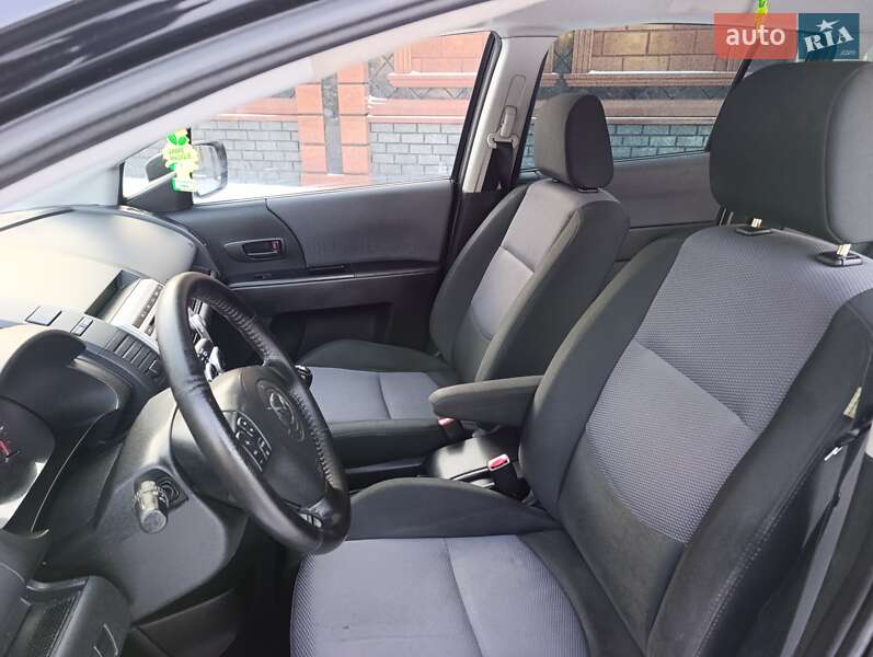 Минивэн Mazda 5 2008 в Звягеле